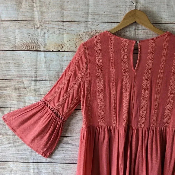 Embroidered Boho Floral Flowy Bell Sleeve Blouse - Picture 10 of 11